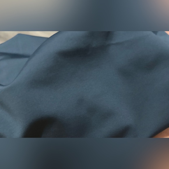 alo yoga - high-waist fitness capri - Picture 6 of 7